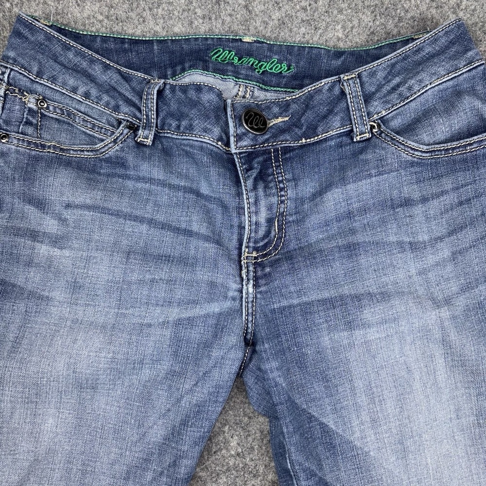 Wrangler Bootcut Jeans Women's‎ 7/8 Western Faded Flare 32x31 Medium Wash Blue - Picture 2 of 12